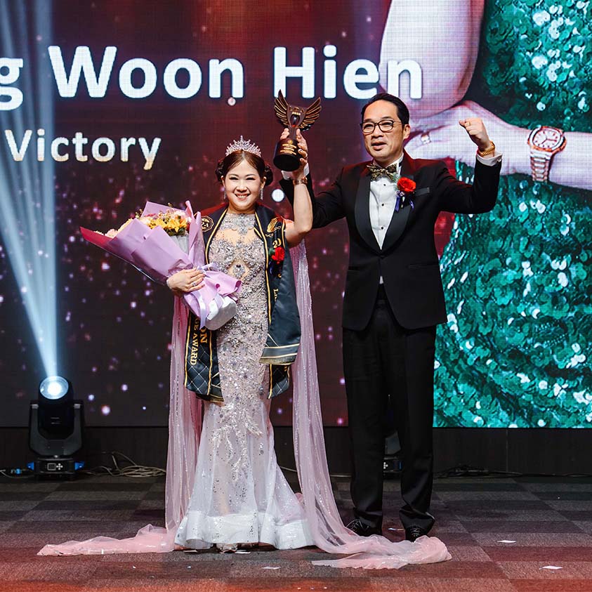 Leader Prestige Award - Champion UpLKN Kay Victory Group