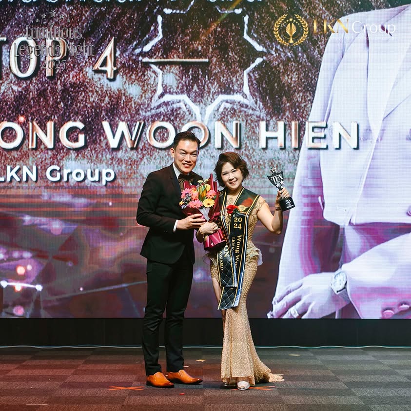 The Presidential Award - Top 4
Kayleez Wong